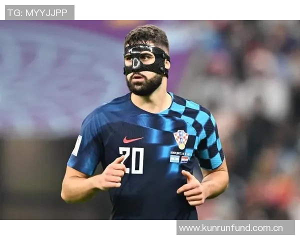 曼城欧冠客战海报发布格瓦迪奥尔独自亮相引关注 曼城欧冠客战海报发布格瓦迪奥尔独自亮相引关注