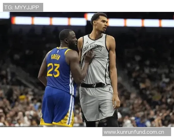 文班自述对阵勇士时拉伤未觉察赛后才感到不适 文班自述对阵勇士时拉伤未觉察赛后才感到不适