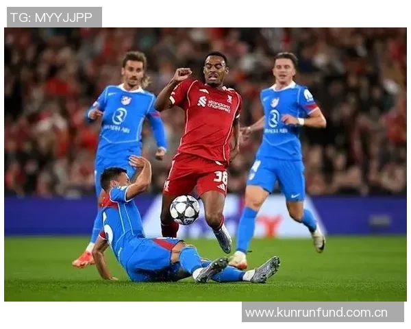 赫拉芬贝赫与凯塞多本赛季表现分析：前者进攻火力强劲后者防守稳固